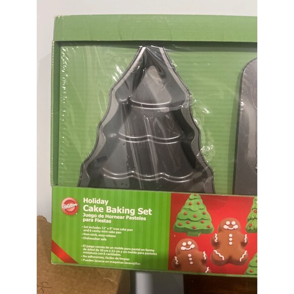 Wilton Holiday Cake Baking Set 2pc Tree & Gingerbread Man Molds Festive Desserts - Picture 2 of 6